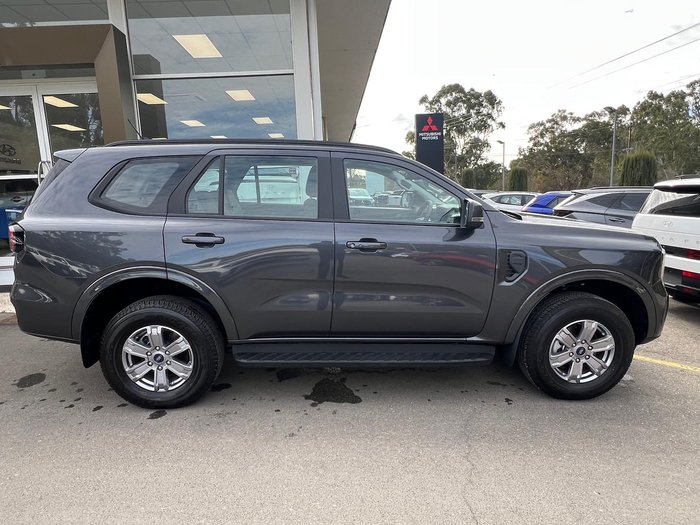 2024 Ford Everest Ambiente