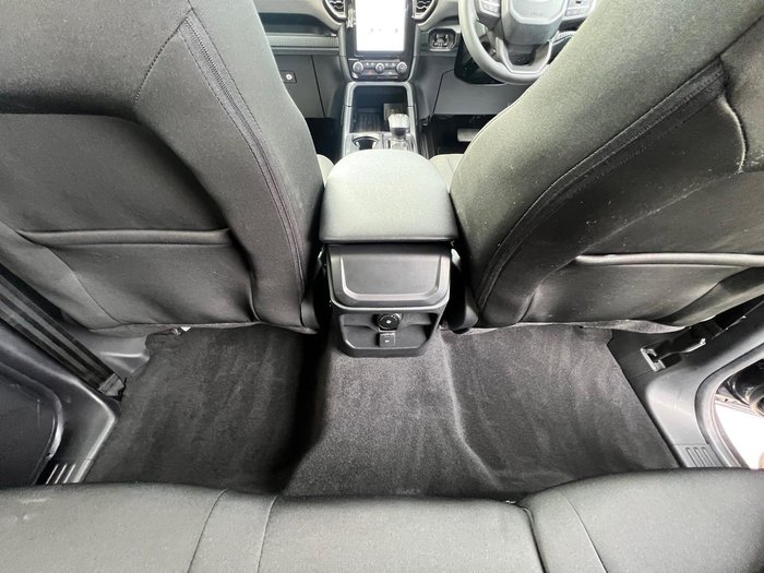 2024 Ford Everest Ambiente