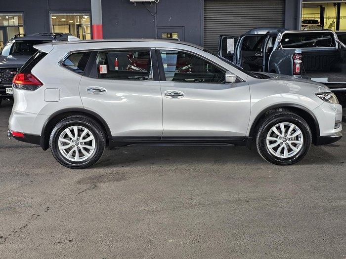 2021 Nissan X-TRAIL ST