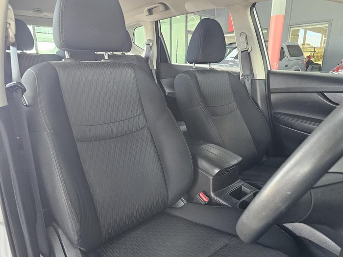 2021 Nissan X-TRAIL ST