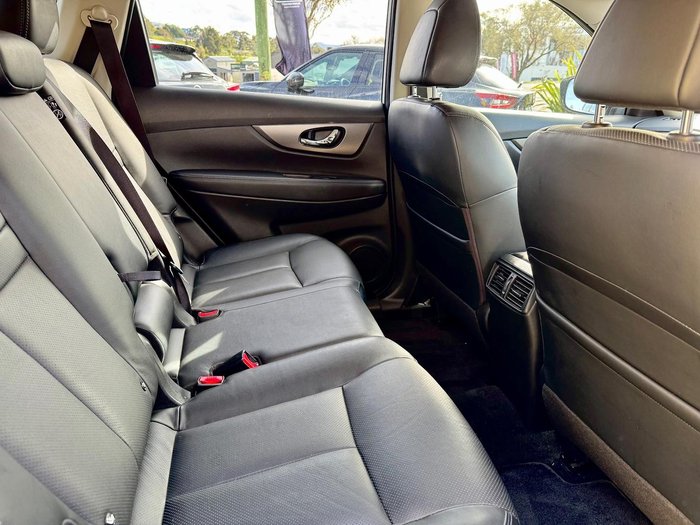 2014 Nissan X-TRAIL ST-L T32 Ivory Pearl