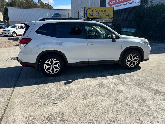 2020 SUBARU FORESTER 2.5i (AWD)