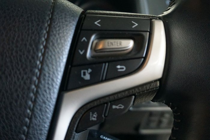 2022 Toyota Landcruiser Prado VX