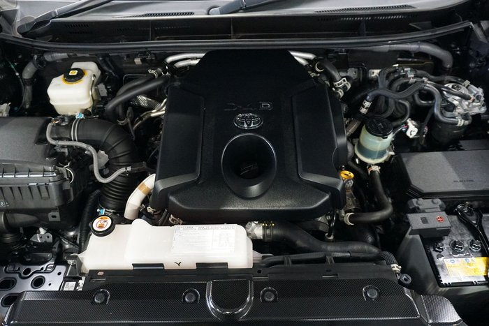2022 Toyota Landcruiser Prado VX