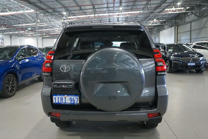 2022 Toyota Landcruiser Prado VX