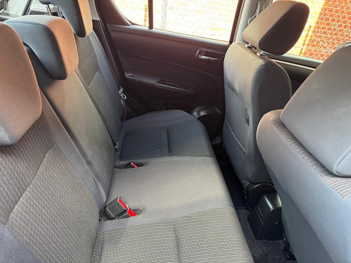 2014 Suzuki Swift GL Navigator FZ MY14 Snow White