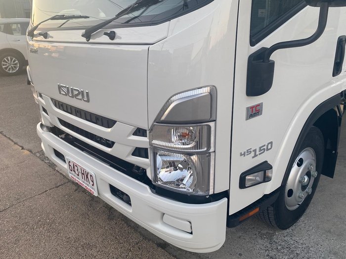 2025 Isuzu N Series NNR 45-150 White