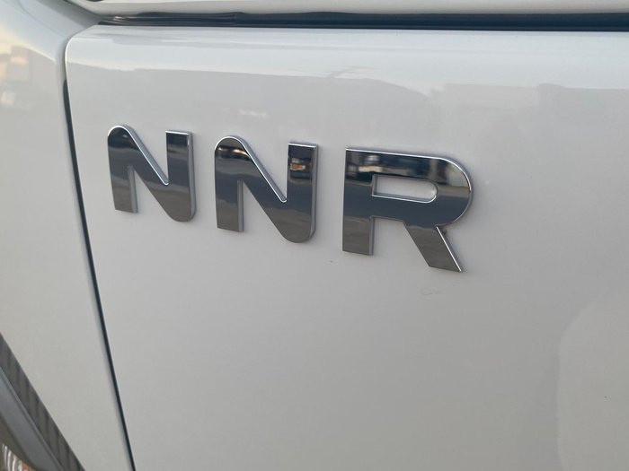 2025 Isuzu N Series NNR 45-150 White