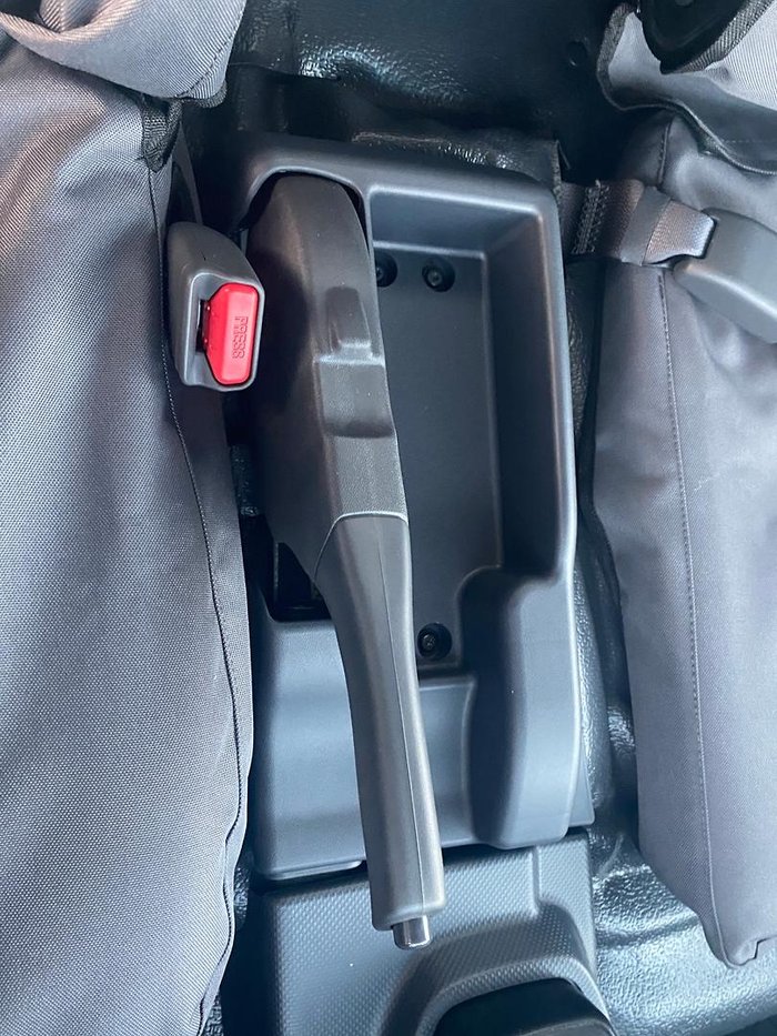 2025 Isuzu N Series NNR 45-150 White