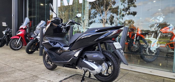 2021 Honda PCX BLACK