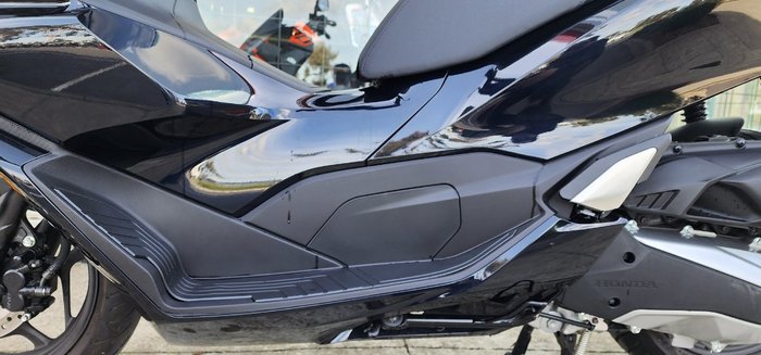 2021 Honda PCX BLACK
