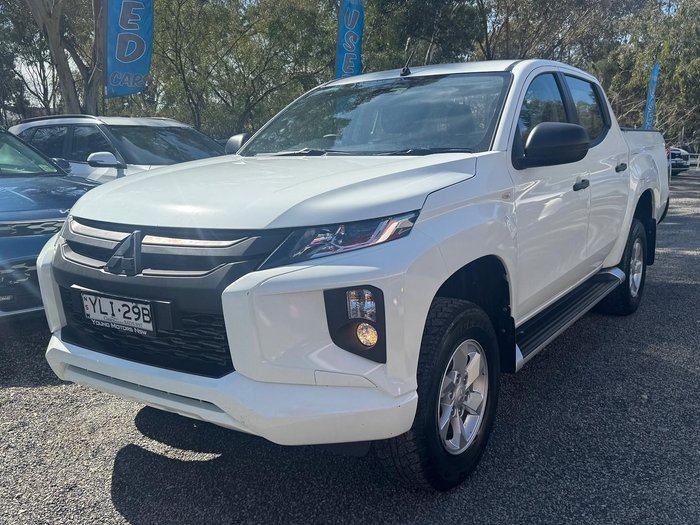 2021 Mitsubishi Triton GLX+ MR MY21 4X4 Dual Range White