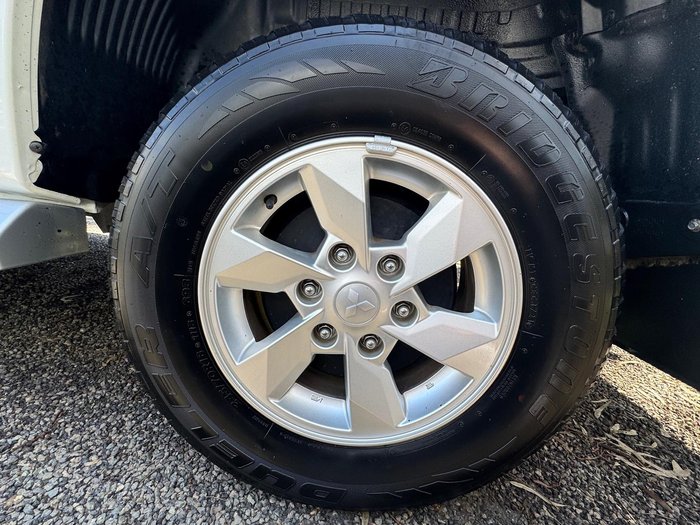 2021 Mitsubishi Triton GLX+ MR MY21 4X4 Dual Range White