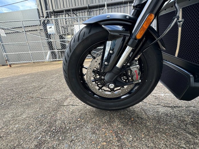 2025 Triumph 2025 Triumph 2500CC Rocket 3 Storm GT