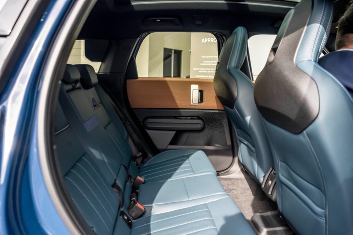2025 MINI Countryman S Favoured