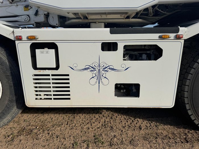 2021 Tadano Gr-130E-2 White