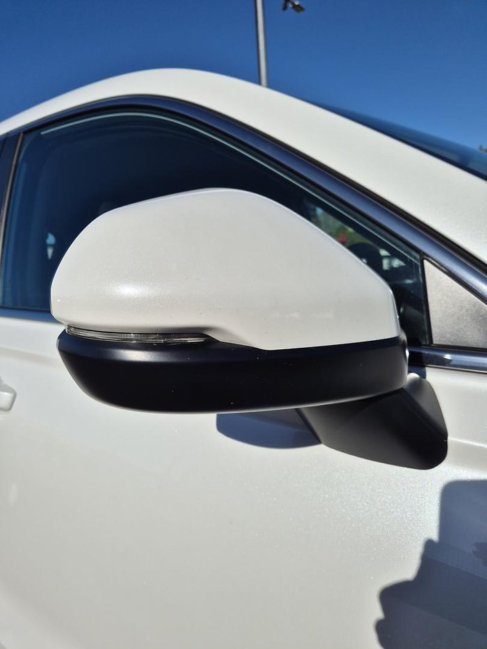 2023 Honda CR-V VTi X RS MY24 Platinum White