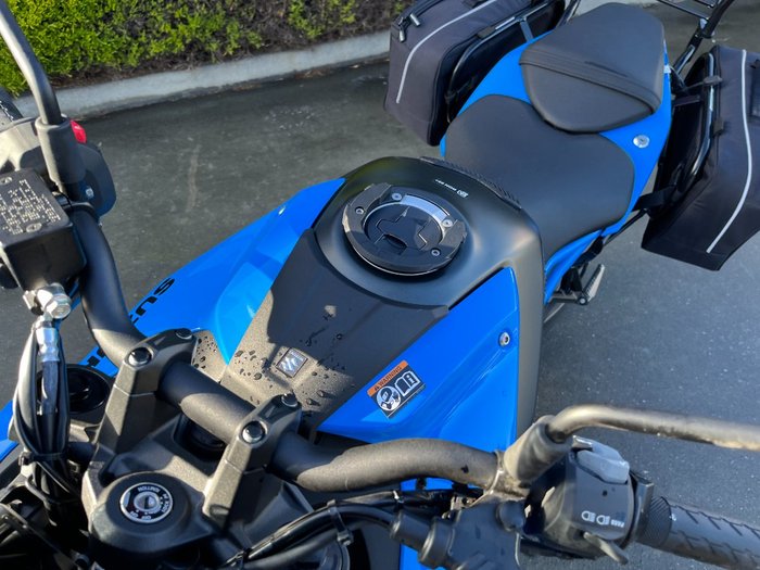 2023 Suzuki GSX-8S BLUE