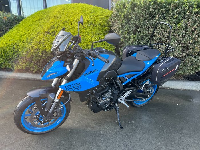 2023 Suzuki GSX-8S BLUE