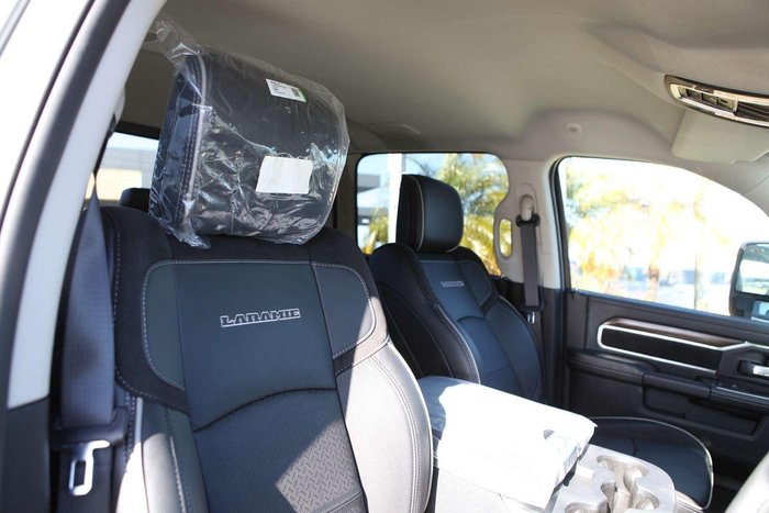 2023 RAM 2500 Laramie Rambox