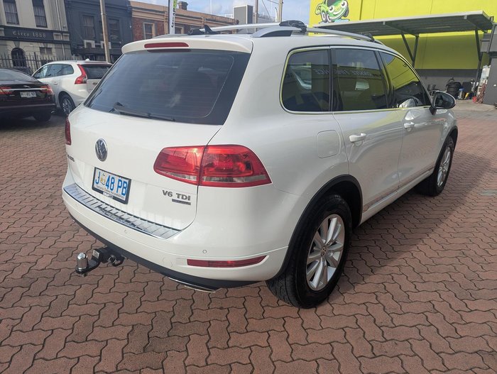 2014 Volkswagen Touareg V6 TDI 7P MY14 Four Wheel Drive Pure White