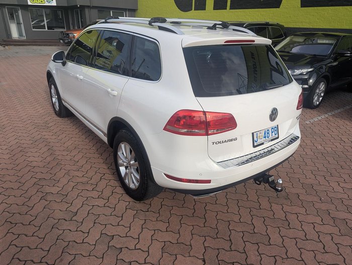 2014 Volkswagen Touareg V6 TDI 7P MY14 Four Wheel Drive Pure White