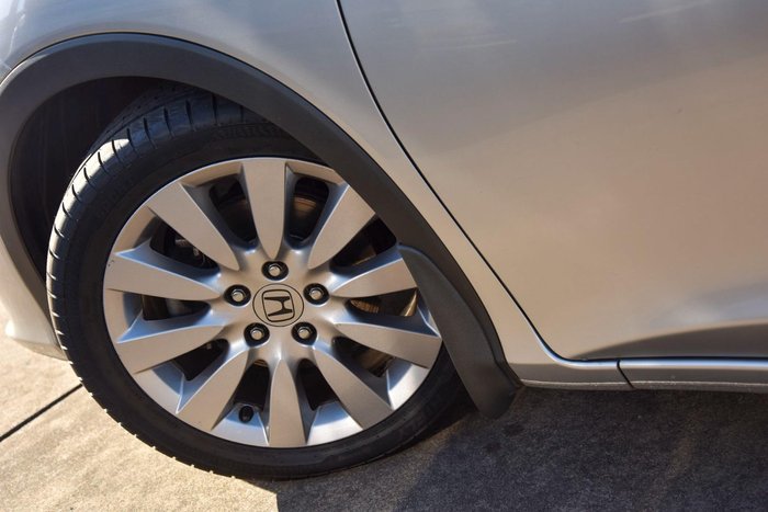 2013 Honda Civic VTi-L