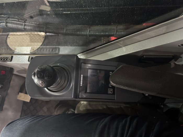 2014 Liebherr Ltm1160-5.1 Red