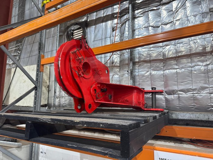 2014 Liebherr Ltm1160-5.1 Red