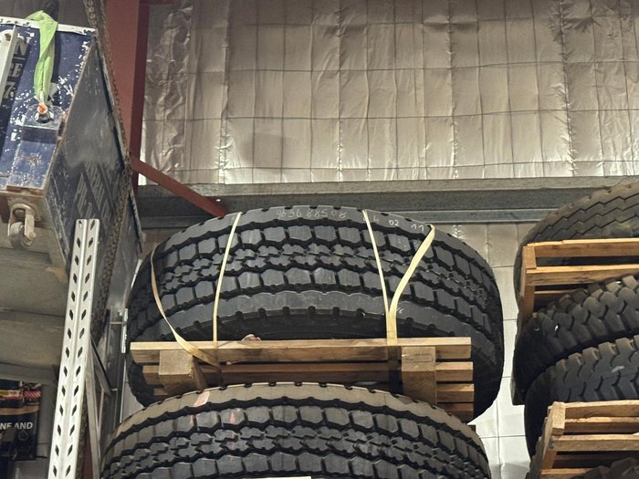 2014 Liebherr Ltm1160-5.1 Red