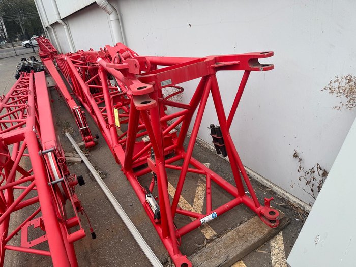 2014 Liebherr Ltm1160-5.1 Red