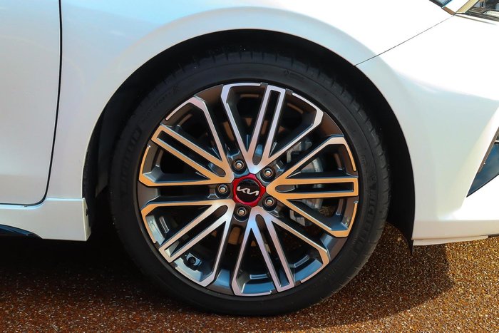 2024 Kia Cerato GT