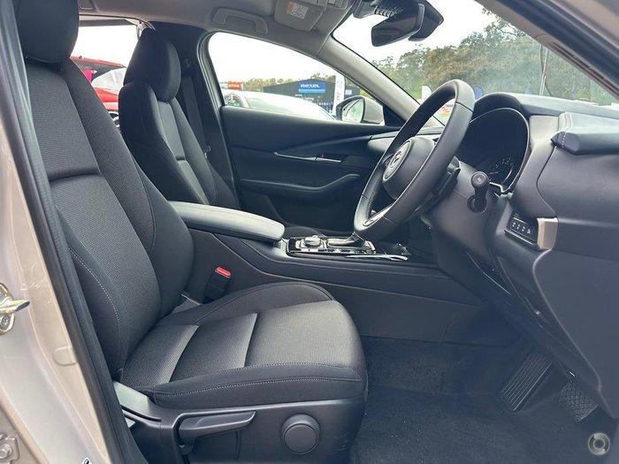 2025 Mazda CX-30 G20 Evolve