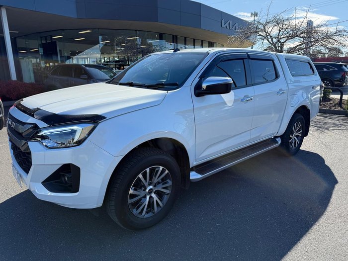 2024 Isuzu D-MAX LS-U+