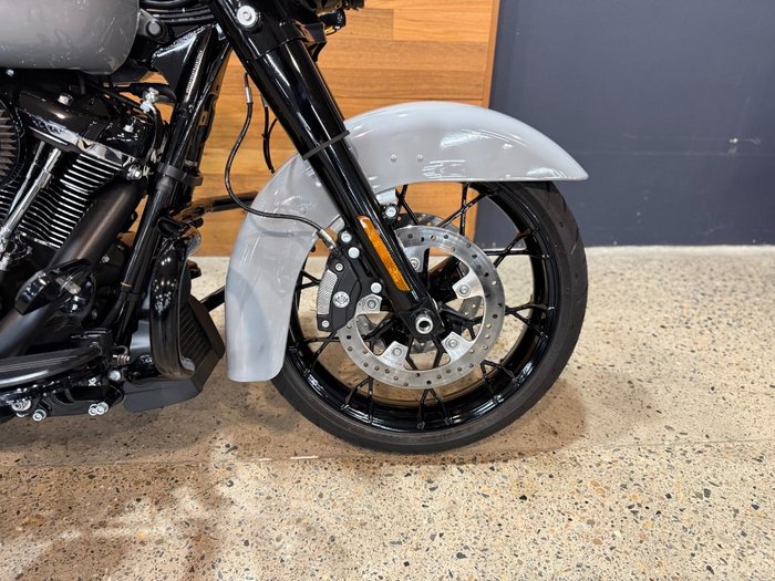 2024 Harley-davidson FLHRXS ROAD KING SPECIAL Grey