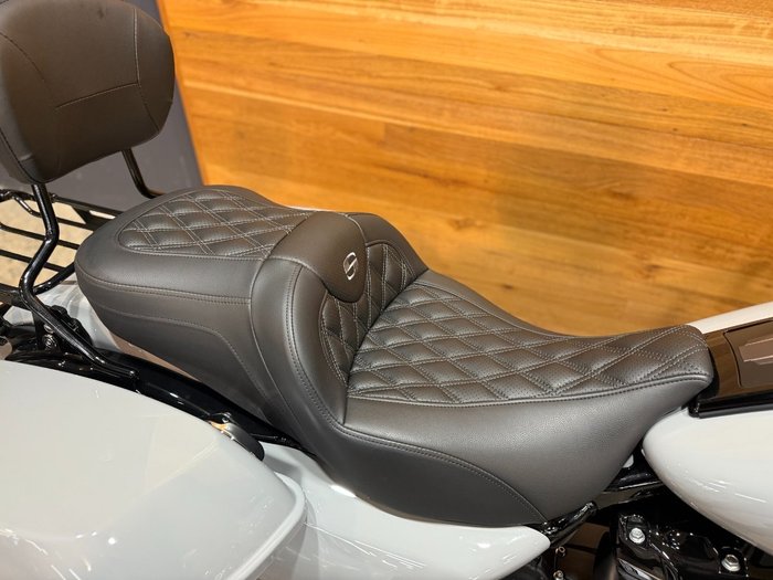 2024 Harley-davidson FLHRXS ROAD KING SPECIAL Grey