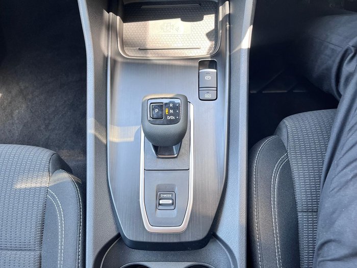 2025 Nissan QASHQAI ST-L