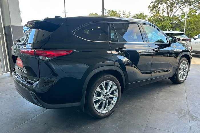 2023 Toyota Kluger Grande