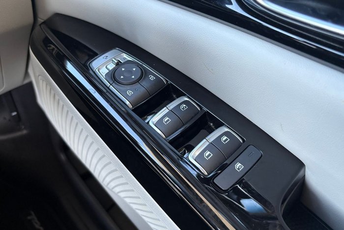 2020 Kia Carnival Si