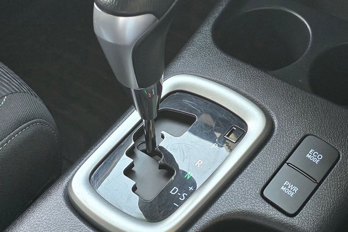 2021 Toyota Hilux SR5