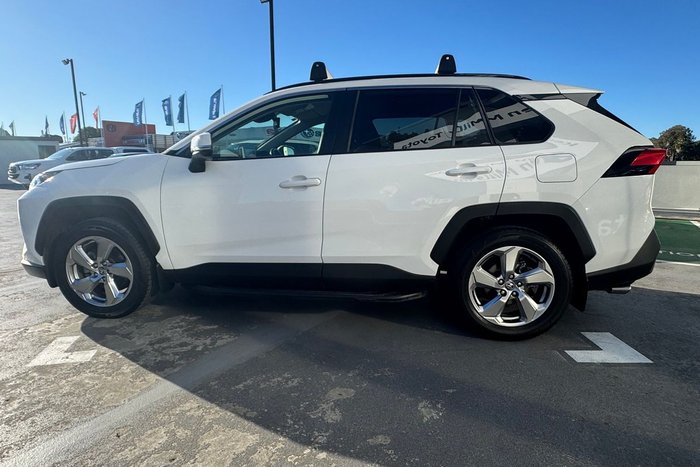 2020 Toyota RAV4 GXL