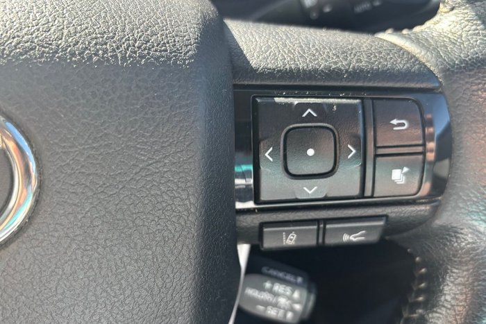 2019 Toyota Hilux SR5