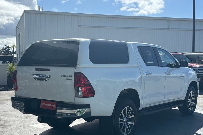2019 Toyota Hilux SR5