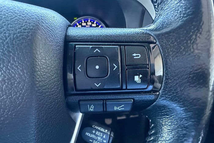 2019 Toyota Hilux SR5