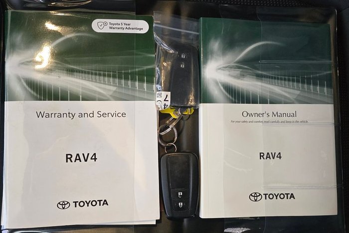 2022 Toyota RAV4 GX