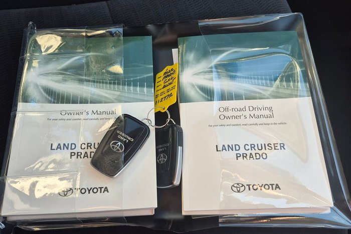 2022 Toyota Landcruiser Prado GXL