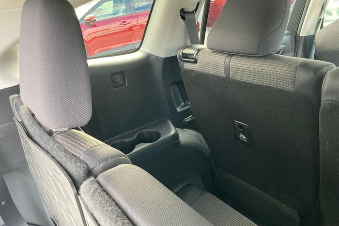 2022 Toyota Kluger GX
