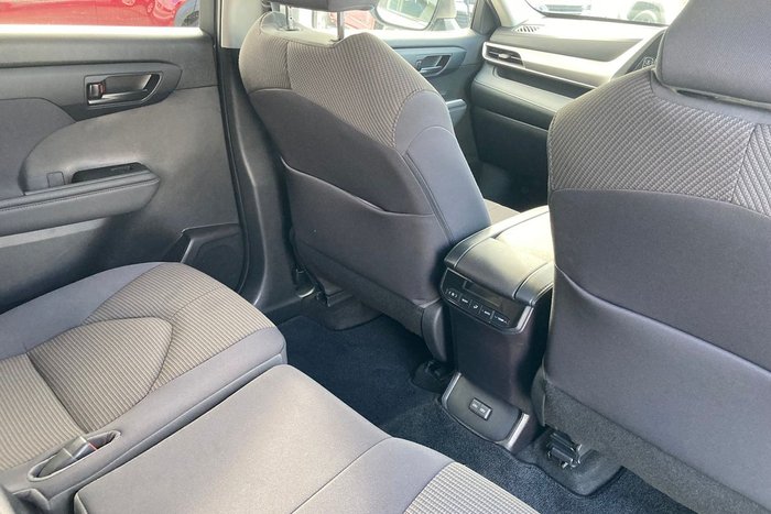 2022 Toyota Kluger GX