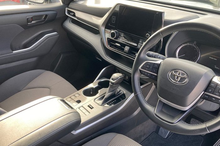 2022 Toyota Kluger GX