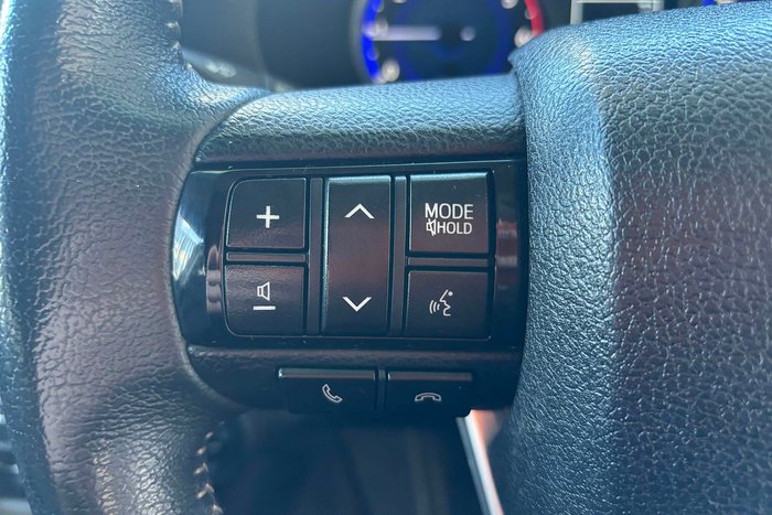 2018 Toyota Hilux SR5